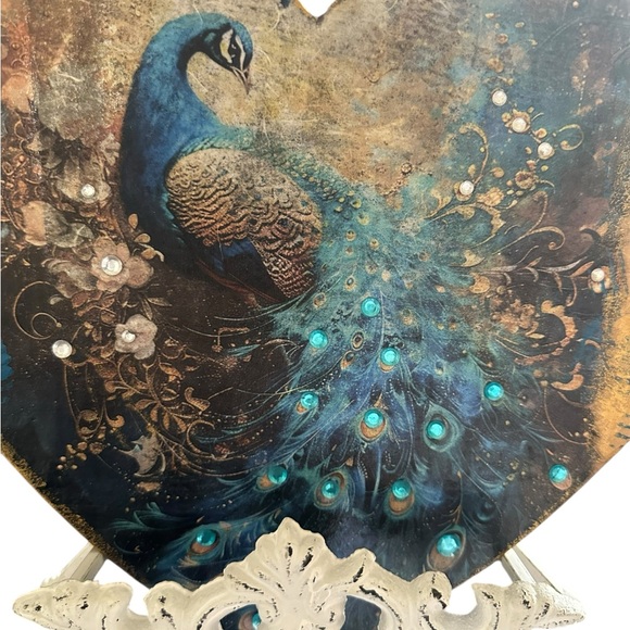 Handcrafted Heart-Shaped Peacock Wall Art sign - Picture 4 of 4